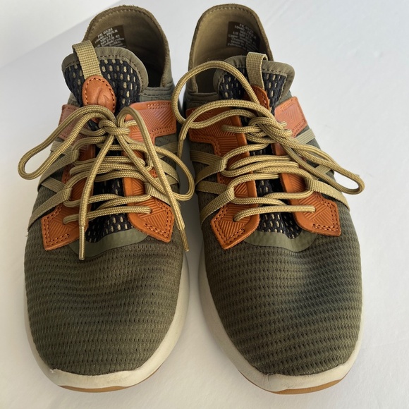 OluKai Mio Li Athletic Shoes Size 9 Men's - Picture 11 of 12